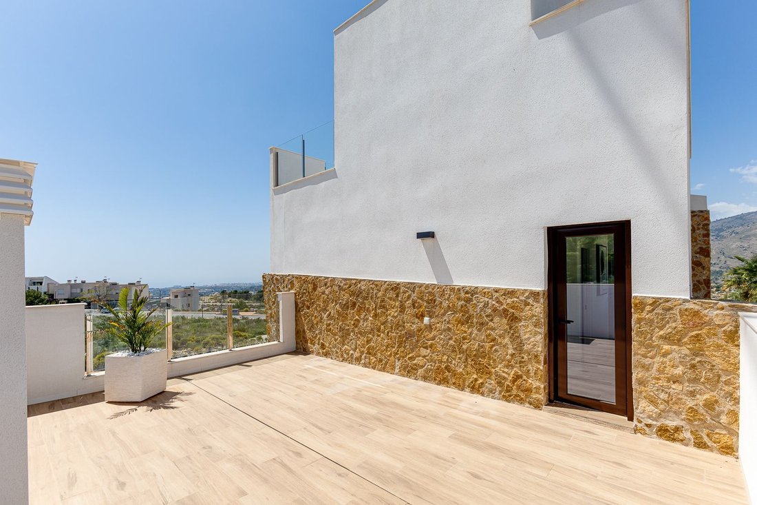 Villa in Finestrat, Valencian Community, Spain 4 - 12850283
