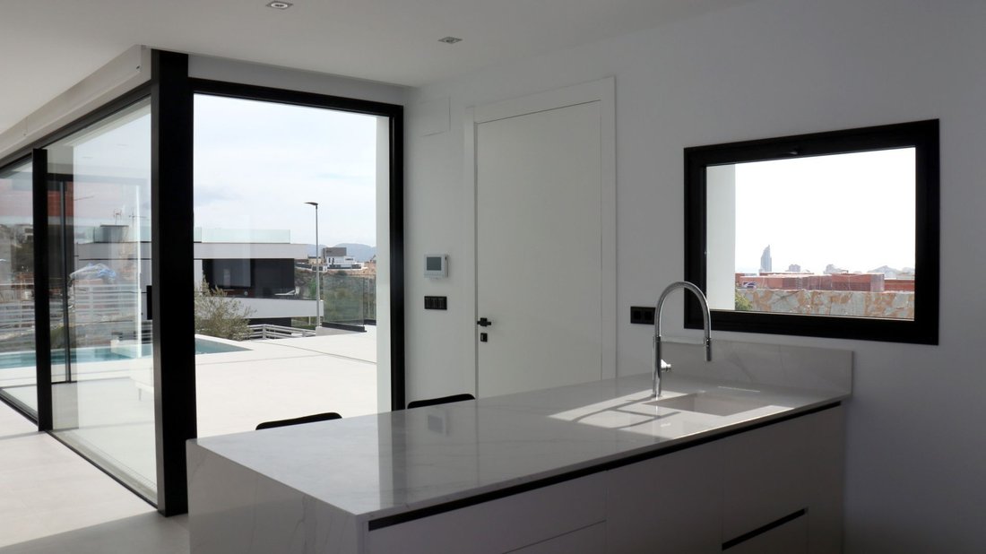 Villa in Finestrat, Valencian Community, Spain 5 - 12850111