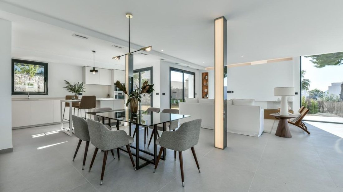 Chalet in Altea, Valencian Community, Spain 4 - 12850278