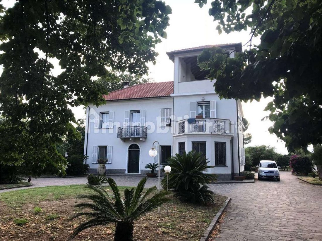 Villa à Centro, Albenga, Ligurie 4 - 12850872