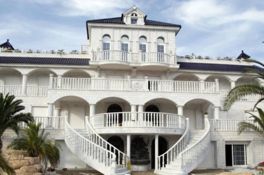Villa in Alicante, Valencian Community, Spain 2 - 12850465
