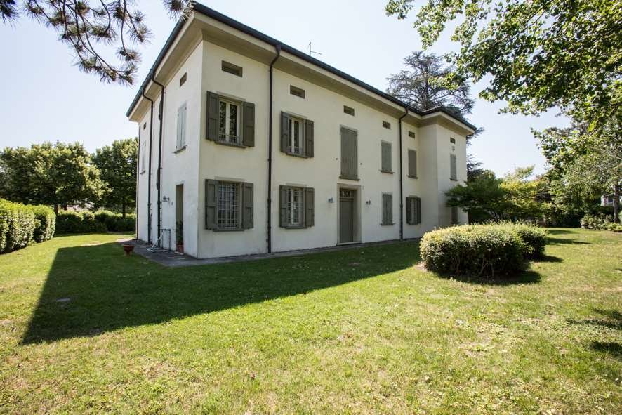 Villa a Modena, Emilia-Romagna, Italia 1 - 12850623