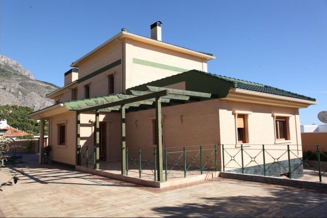 Chalet in Altea, Valencian Community, Spain 2 - 12850006