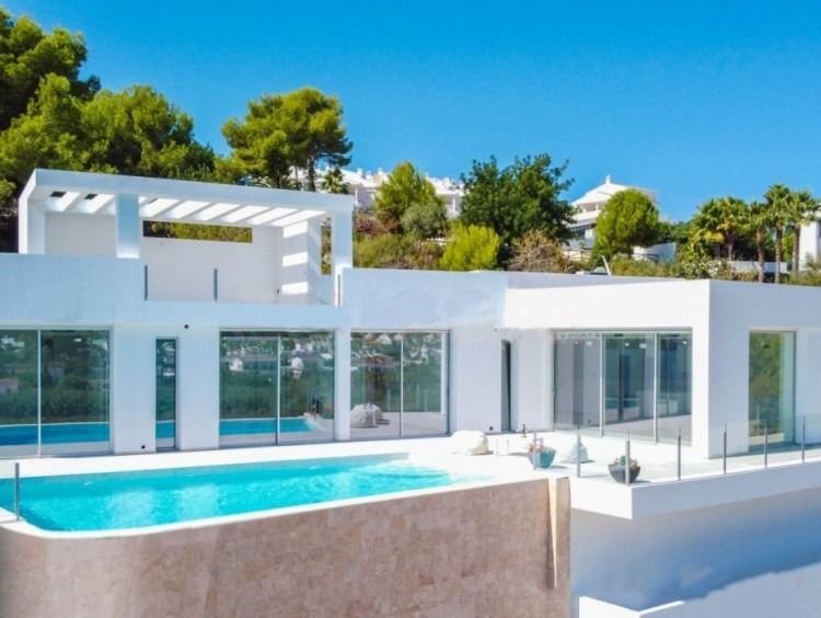 Villa in Moraira, Teulada, Valencian Community 1 - 12850917