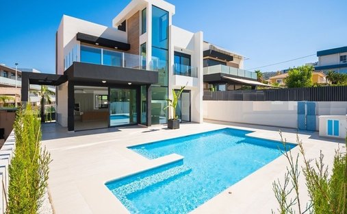Chalet in Benidorm, Valencian Community, Spain 1