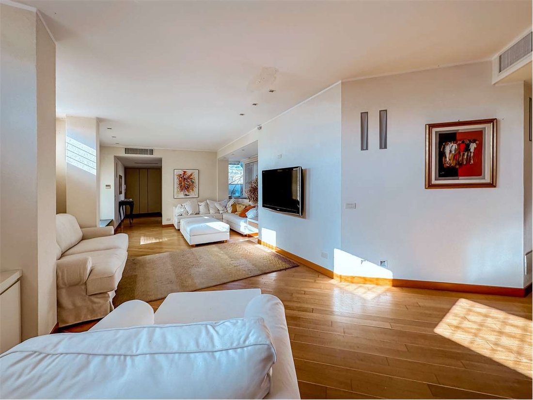 Apartment in Center, Rapallo, Liguria 3 - 12850772