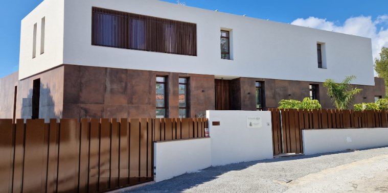 Chalet in la Nucia, Valencian Community, Spain 1 - 12850354