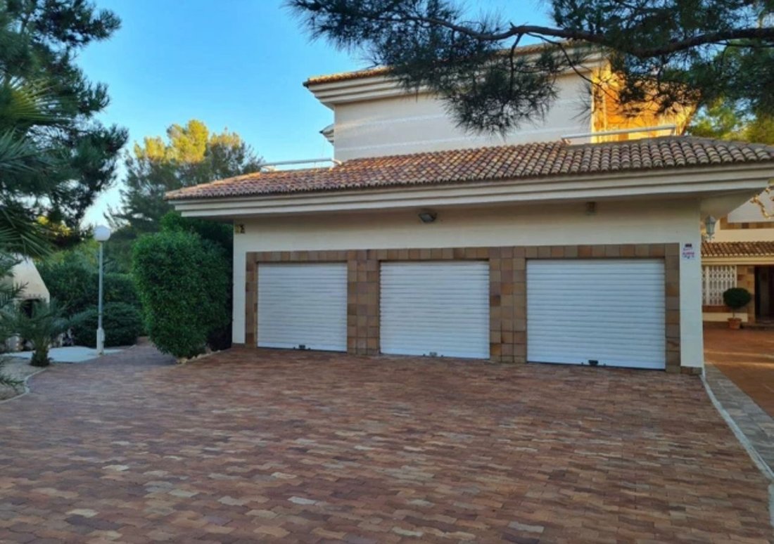 Chalet in Orihuela, Valencian Community, Spain 4 - 12850518