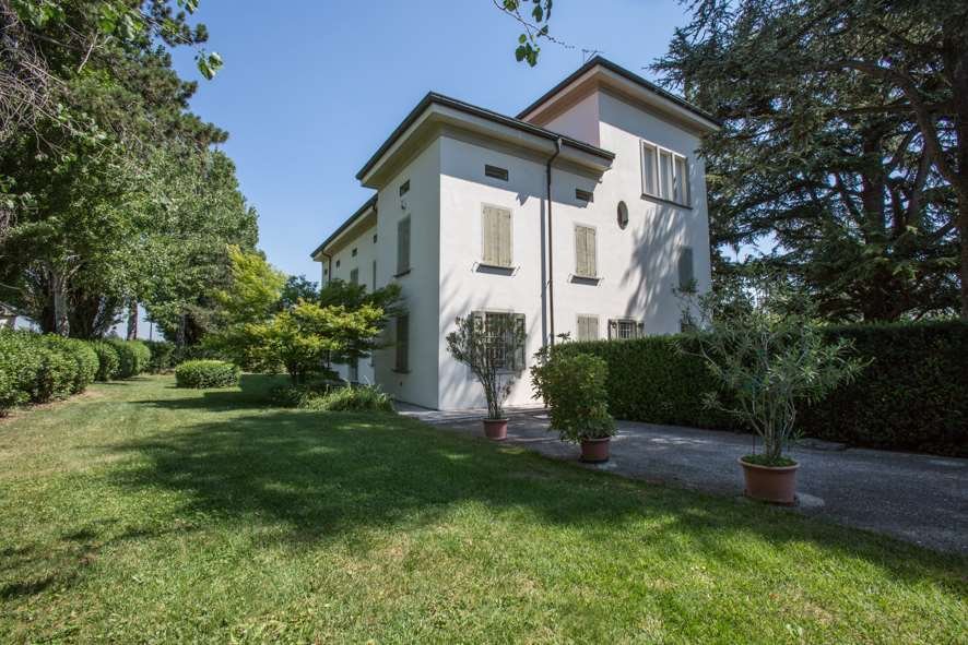 Villa a Modena, Emilia-Romagna, Italia 2 - 12850623