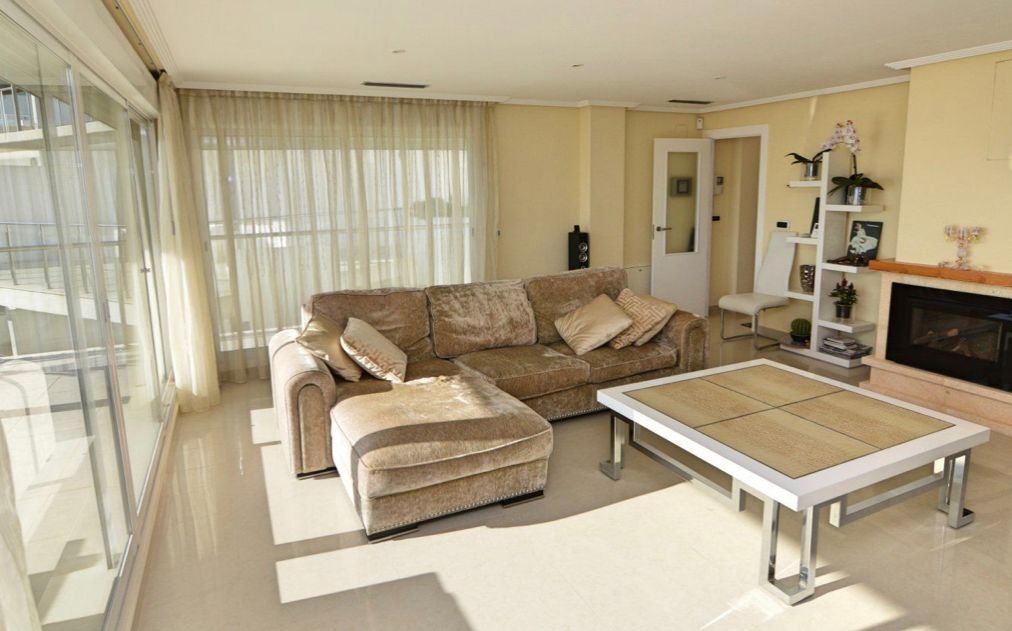 Chalet in Zona de Mascarat, Valencian Community, Spain 3 - 12850910