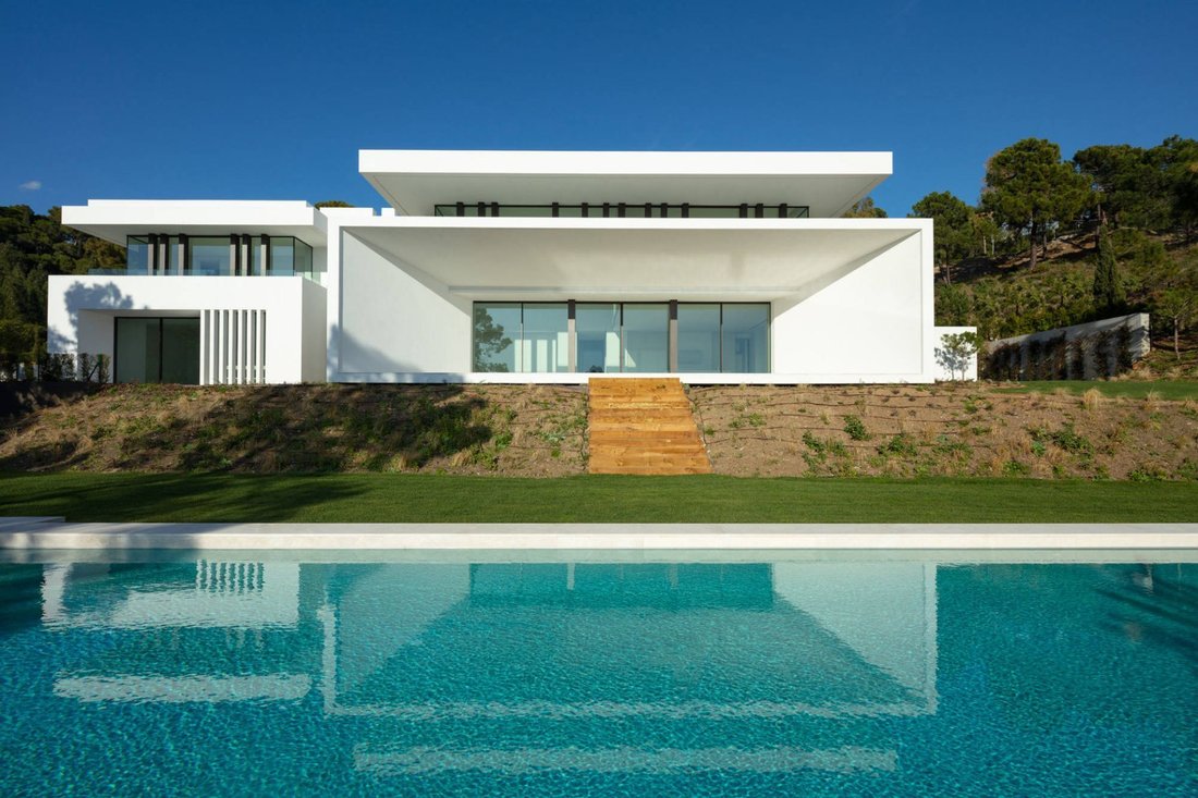 Villa in La Zagaleta, Benahavis, Andalusia 4 - 12850248
