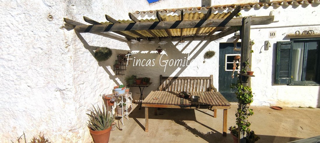 House in es Mercadal, Balearic Islands, Spain 2 - 12849379
