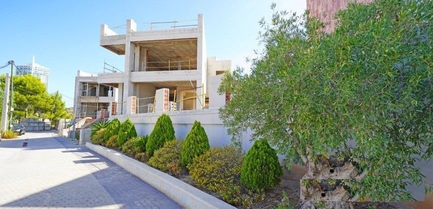 Villa in l'Alfas del Pi, Valencian Community, Spain 5 - 12849927