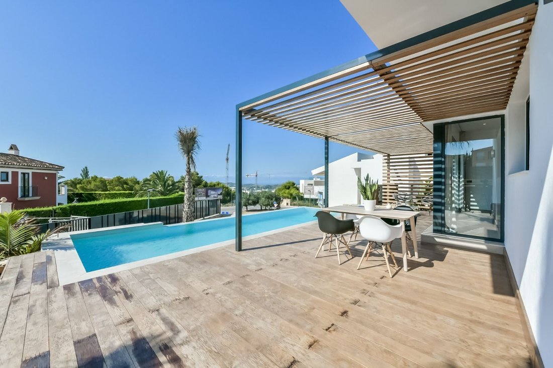 Villa in Finestrat, Valencian Community, Spain 1 - 12850263
