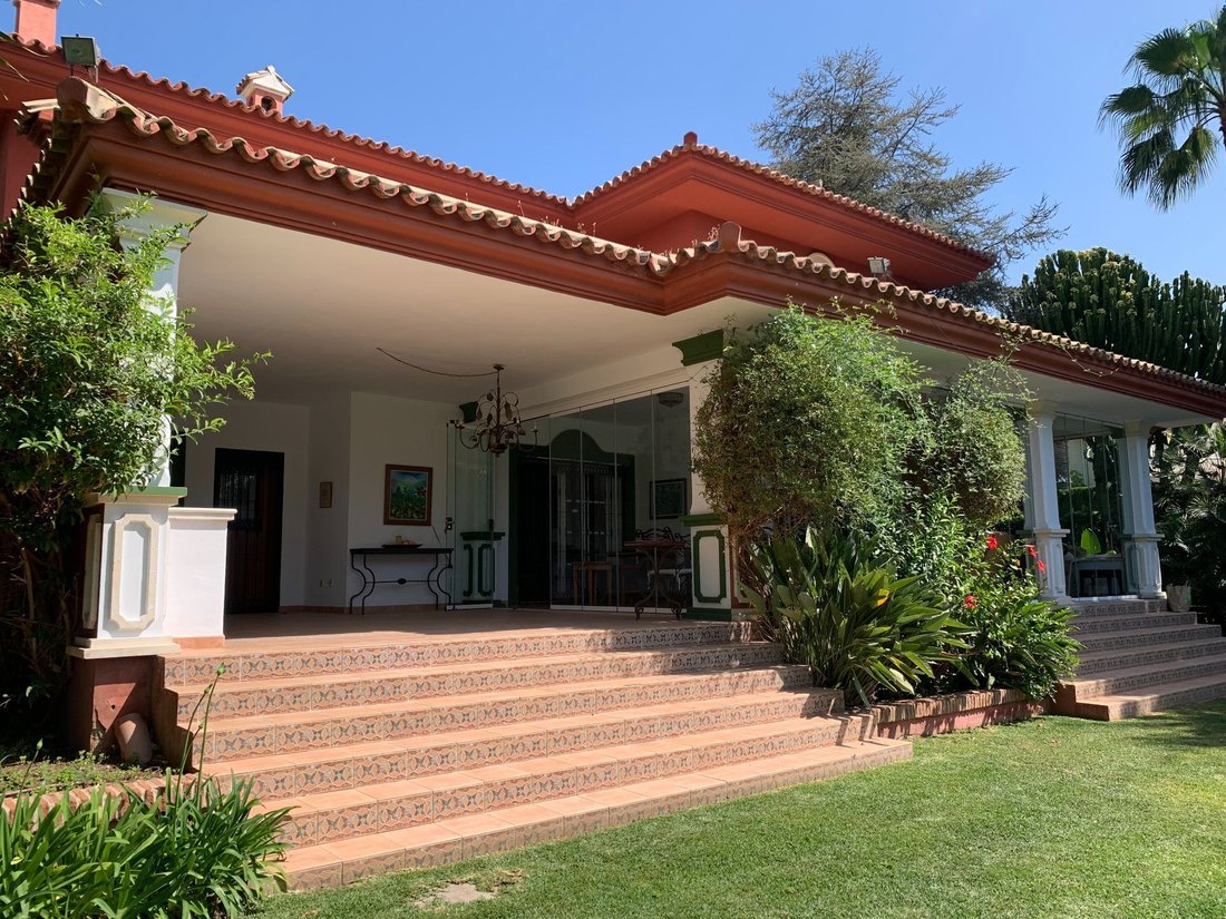 Villa in Marbella, Andalusien, Spanien 5 - 12849905