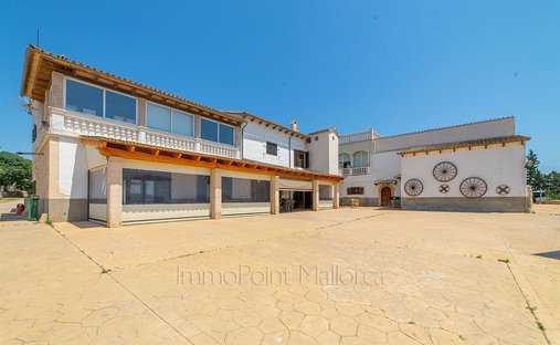 House in Lloret de Vistalegre, Balearic Islands, Spain 1