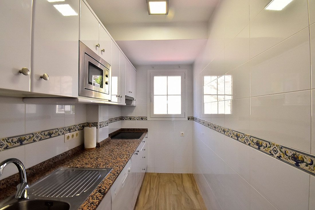 Apartment in Benidorm, Valencian Community, Spain 3 - 12850433