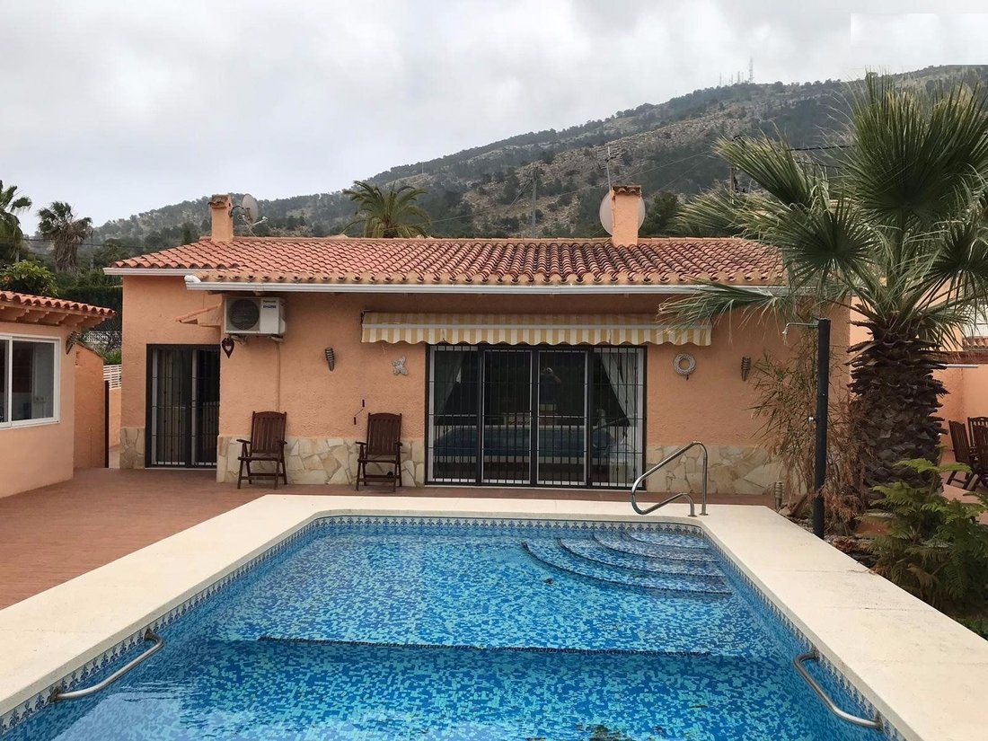 Chalet in l'Albir, l'Alfas del Pi, Valencian Community 1 - 12850608
