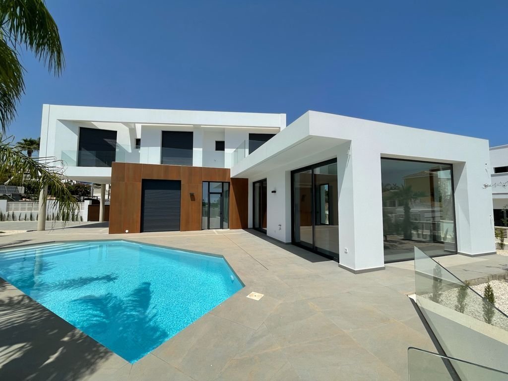 Villa in Calp / Calpe, Valencian Community, Spain 3 - 12850851