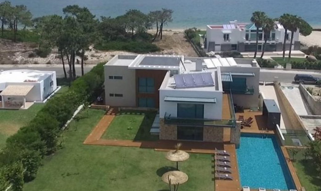 Tróia Villa In Praia Tróia Mar, Setubal, Portugal For Sale (12846718)