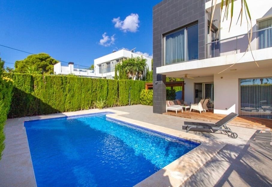 Chalet in Calp / Calpe, Valencian Community, Spain 3 - 12850844