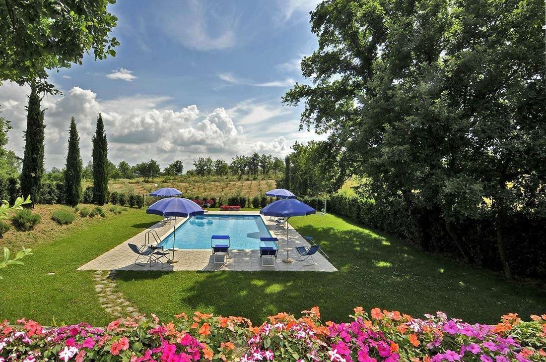 House in Center, Monsummano Terme, Tuscany 3 - 12851014