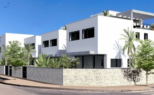 Villa in Pilar de la Horadada, Valencian Community, Spain 1