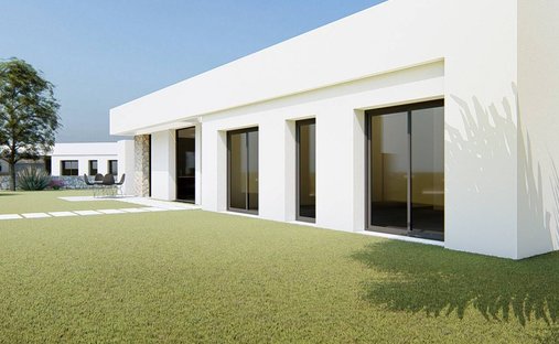 Villa in Orihuela, Valencian Community, Spain 1