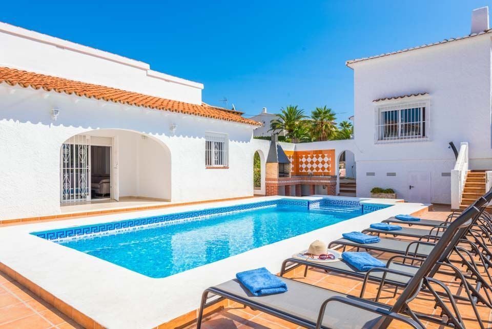 Chalet in Calp / Calpe, Valencian Community, Spain 2 - 12851013
