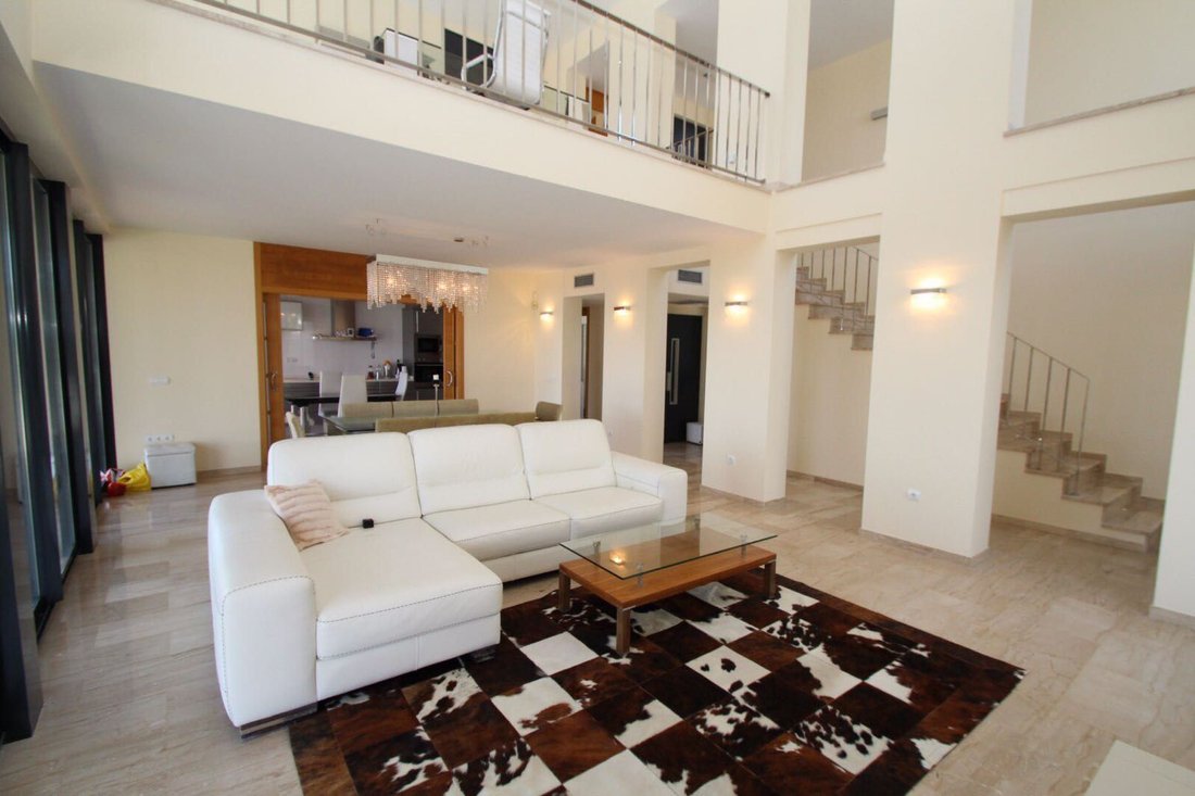 Villa in Calp / Calpe, Valencian Community, Spain 3 - 12850979