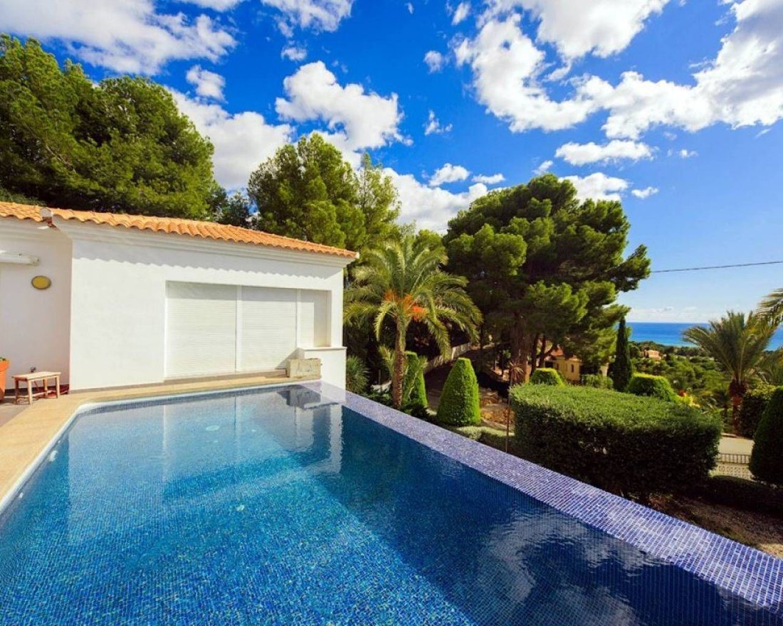 Villa in Altea, Valencian Community, Spain 2 - 12851048