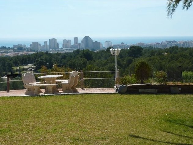 Villa in Calp / Calpe, Valencian Community, Spain 2 - 12850991