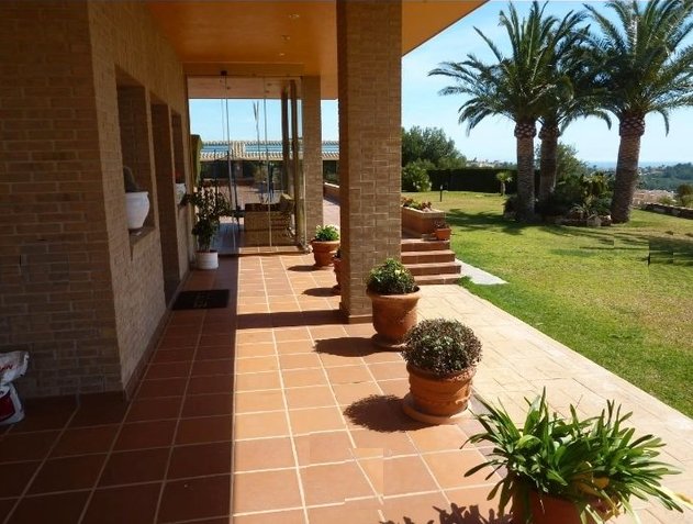 Villa in Calp / Calpe, Valencian Community, Spain 4 - 12850991
