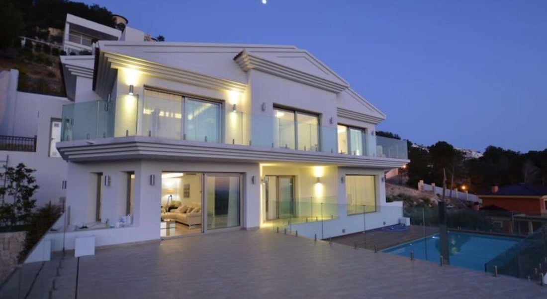 Villa in Altea, Valencian Community, Spain 1 - 12851062