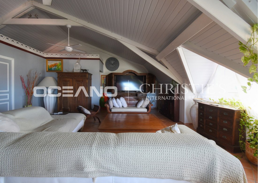 Building With 7 Commercial In Les Belleville, Auvergne Rhône Alpes, France For Sale (12282814)