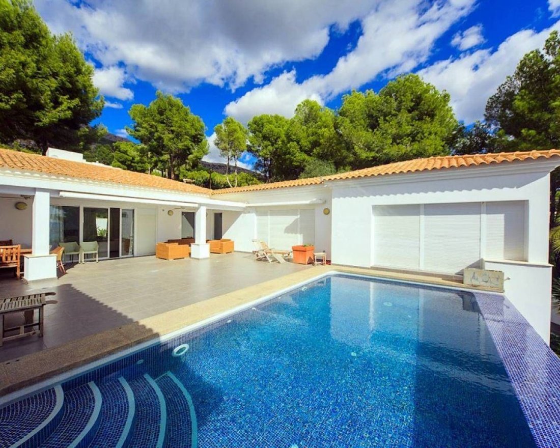 Villa in Altea, Valencian Community, Spain 1 - 12851048