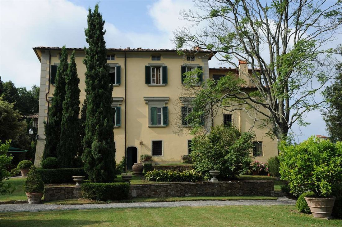Villa Camaiore Italy
