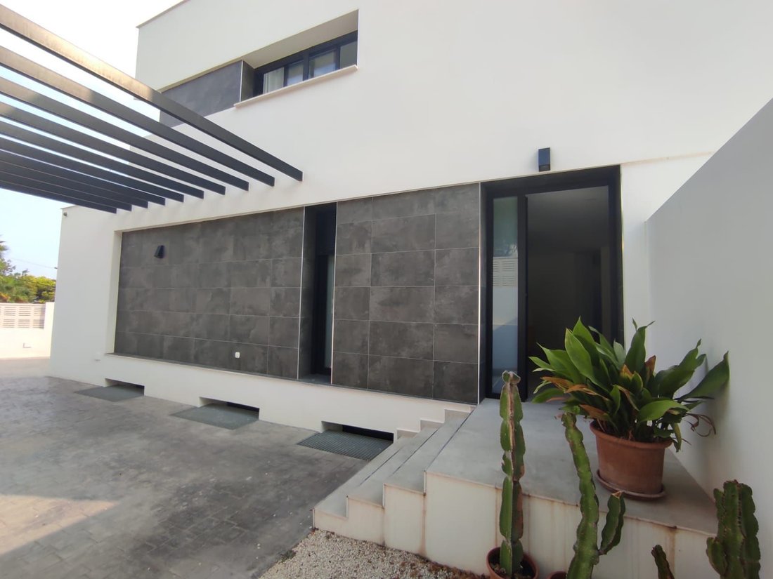 Villa in Costa Blanca, Valencian Community, Spain 2 - 12851123
