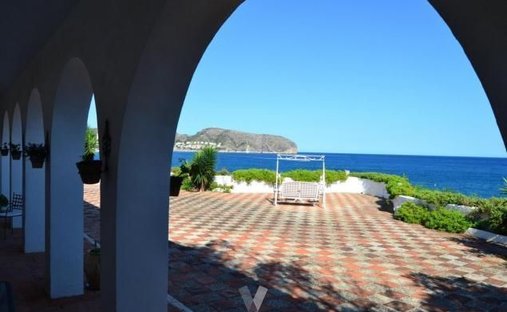 Chalet in Moraira, Teulada, Valencian Community 1