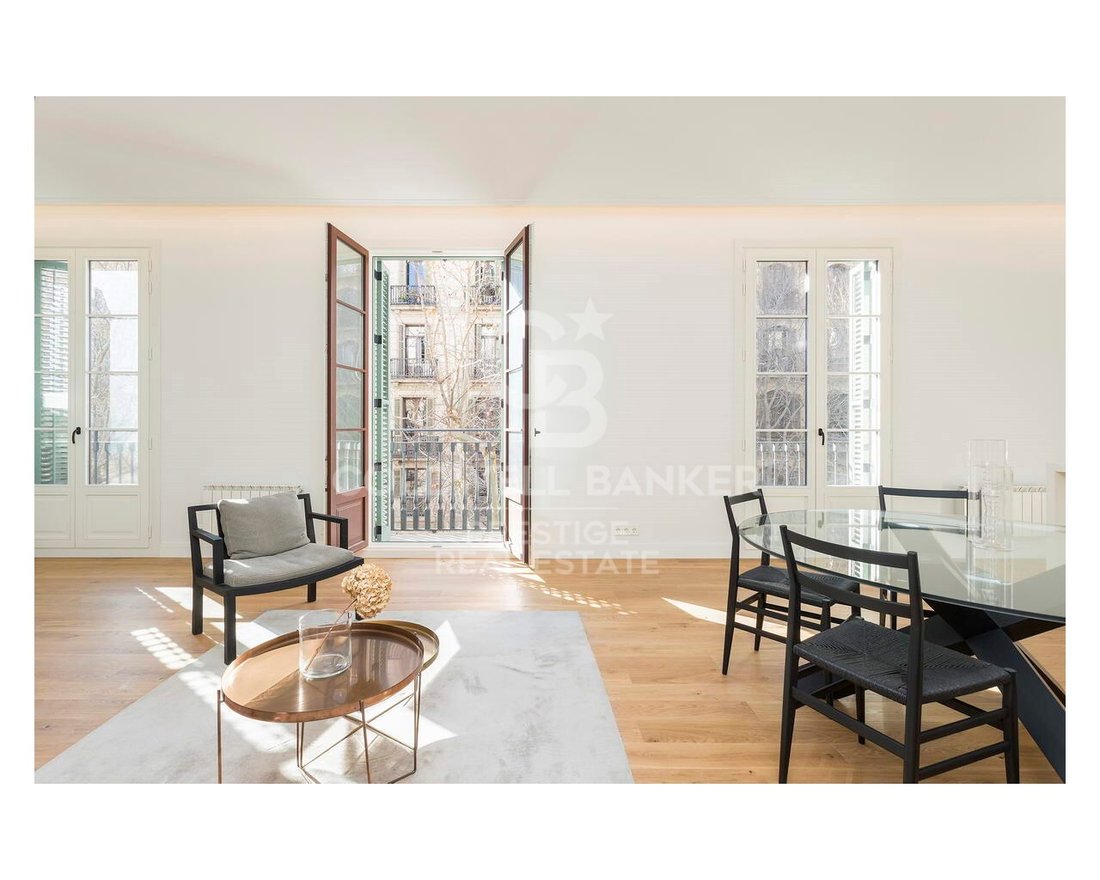 Apartment in Eixample, Barcelona, Spain 1 - 12852083