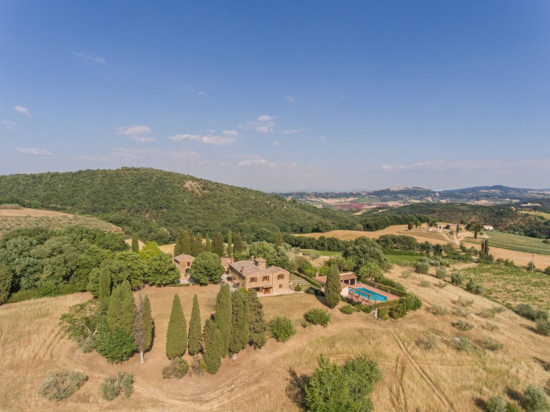 Country House in Torrita di Siena, Tuscany, Italy 4 - 12853353