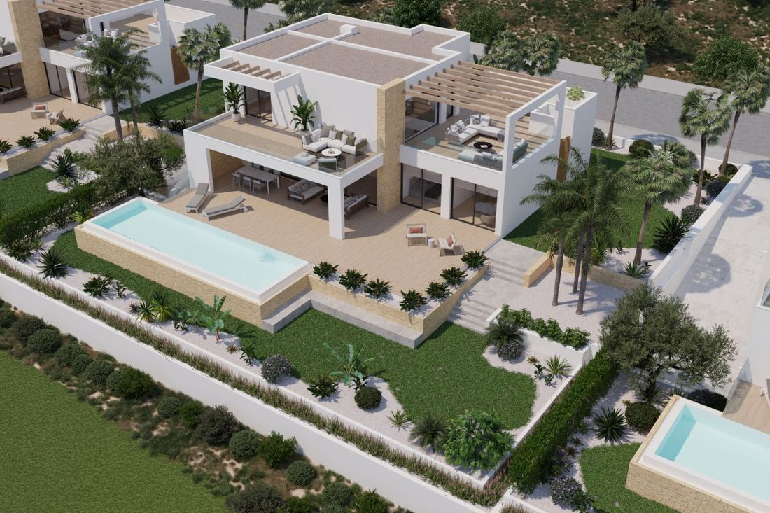 Chalet in Monforte del Cid, Valencian Community, Spain 1 - 12854396