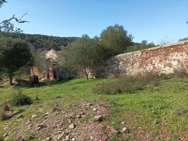 Land in Sao Bras de Alportel, Algarve, Portugal 1 - 12856000