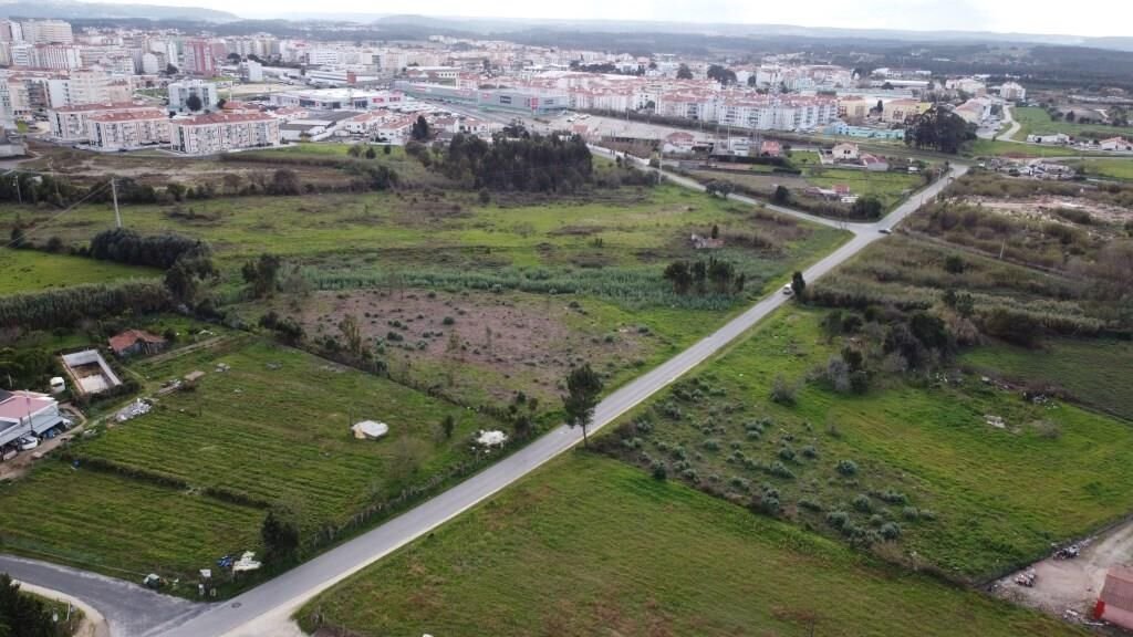 Land for sale in Caldas da Rainha, Portugal — €2,500,000