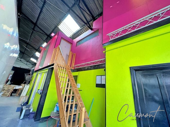 Le Havre Entrepôt In Le Havre, Normandy, France For Sale (12854550)