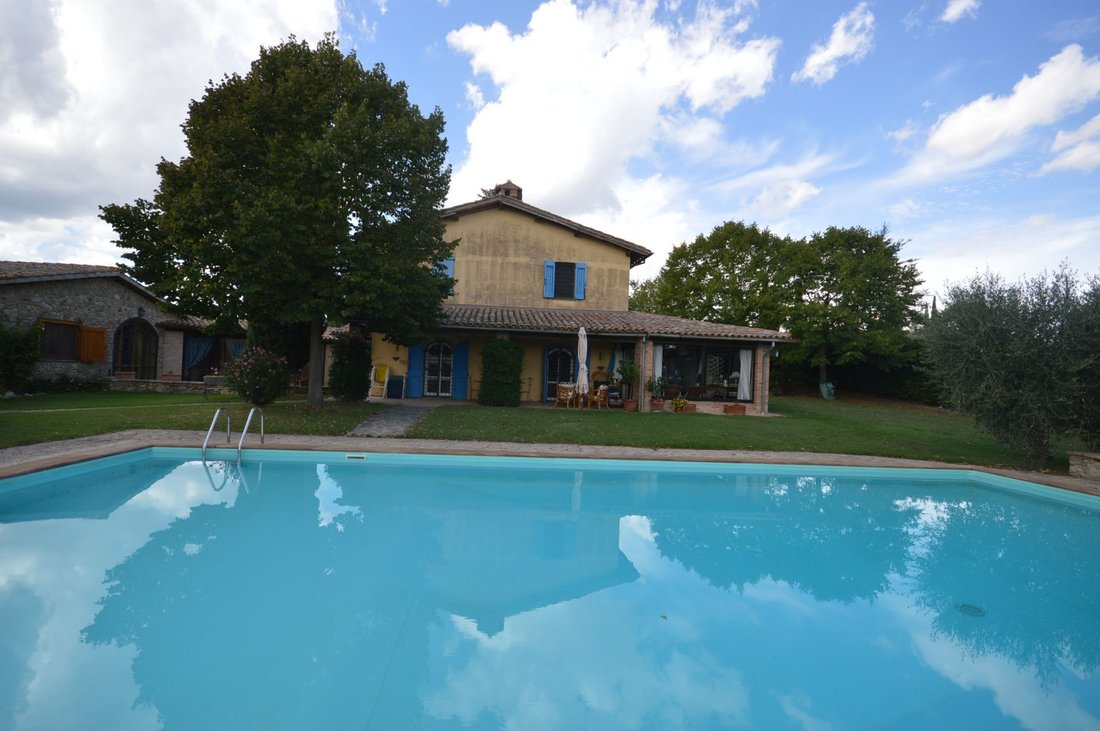 Villa in Montecastrilli, Umbria, Italy 4 - 12854919