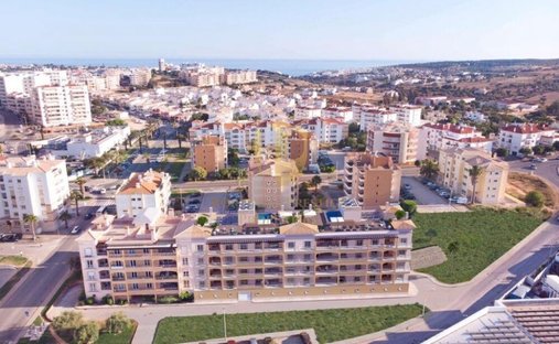 Apartment in Praia De Porto Mós, Sao Goncalo de Lagos, Algarve 1