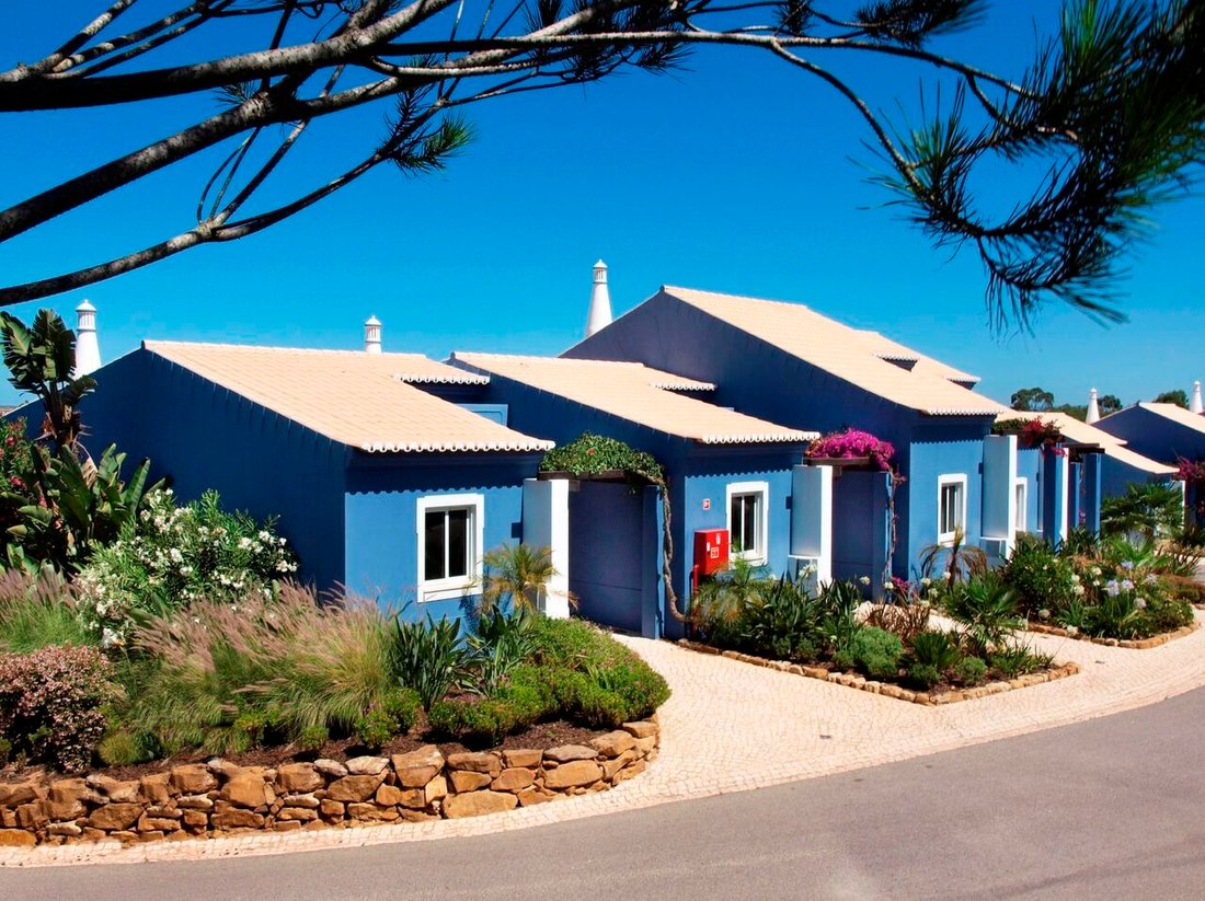 Estate in Praia da Luz, Algarve, Portugal 3 - 12857473