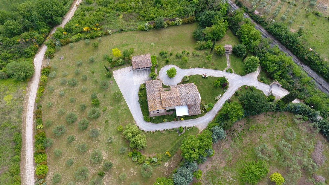 Villa in Filosofi - Pallotta, Perugia, Italy 2 - 12854927