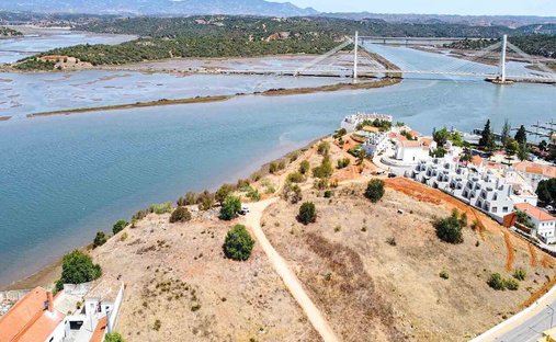 Land in Parchal, Algarve, Portugal 1